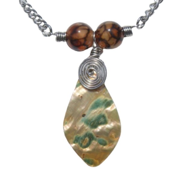 Handmade Diamond Mother of Pearl Pendant - Picture 2 of 3